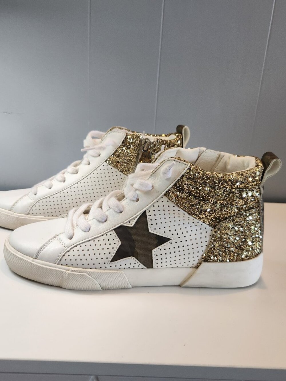 Vintage Havana Leather Gold Glitter Camo High‎ Top Sneakers Tennis Shoes